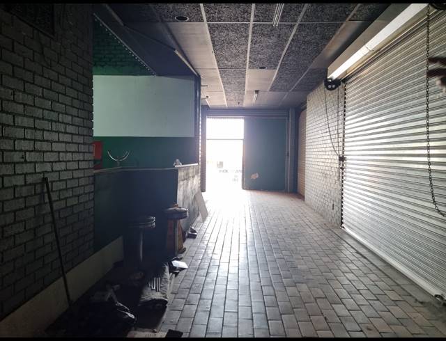 100M² RETAIL TO LET IN WHITE RIVER CENTRAL